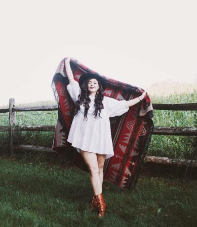 跟肉肉感女生抄筆記! 旅行這樣拍,看起來瘦5KG!